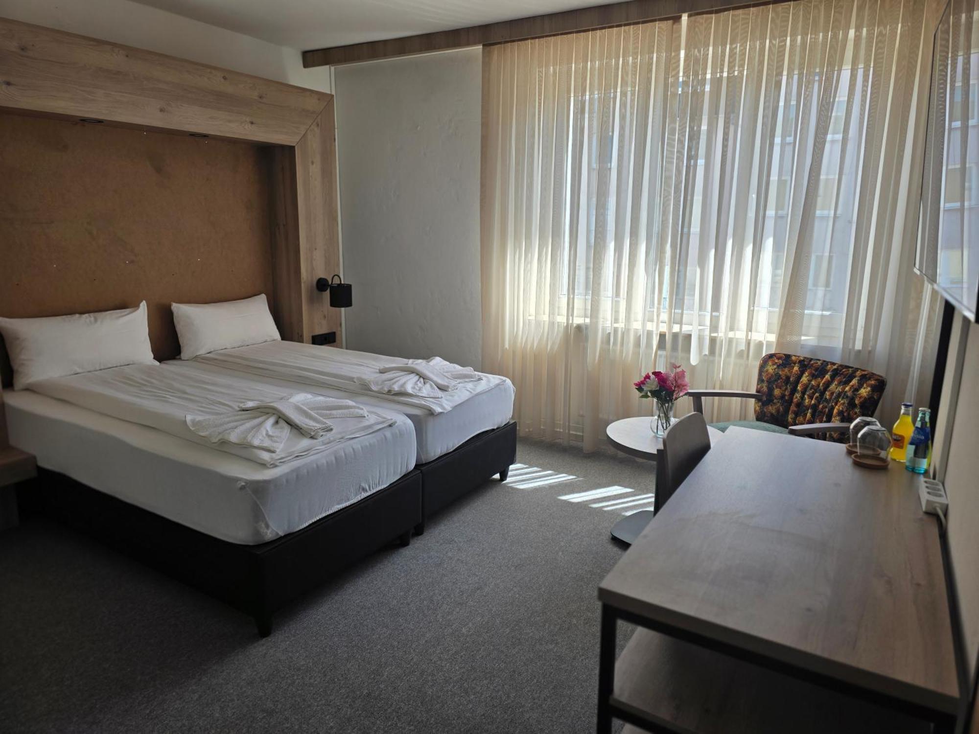 Liebig-Hotel Гисен Экстерьер фото